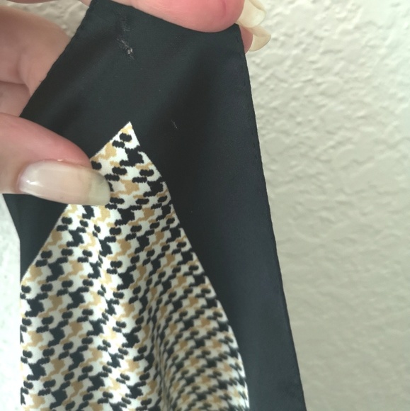 Fancy scarf - Picture 5 of 6